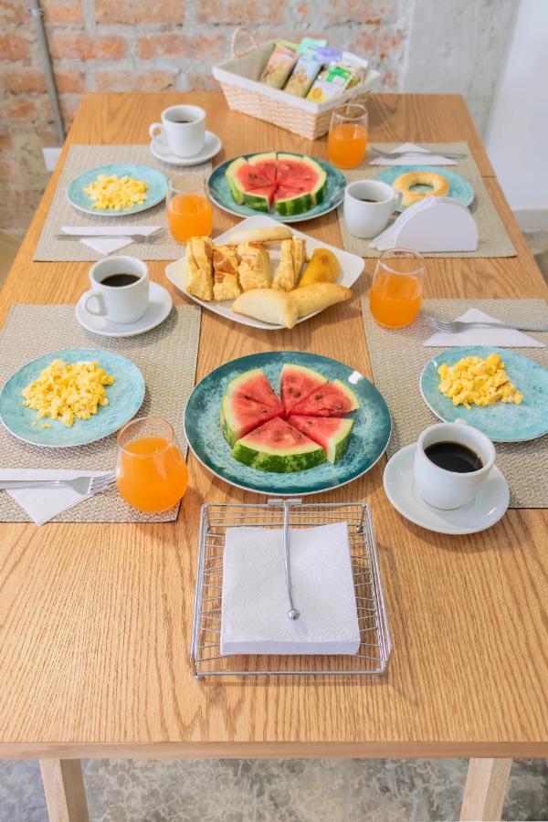 Ventiuna Hotel Y Coliving Перейра Экстерьер фото