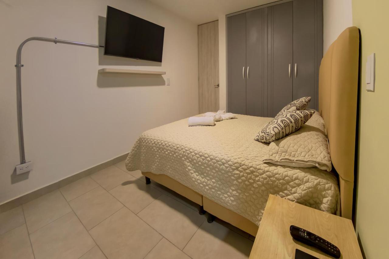 Ventiuna Hotel Y Coliving Перейра Экстерьер фото