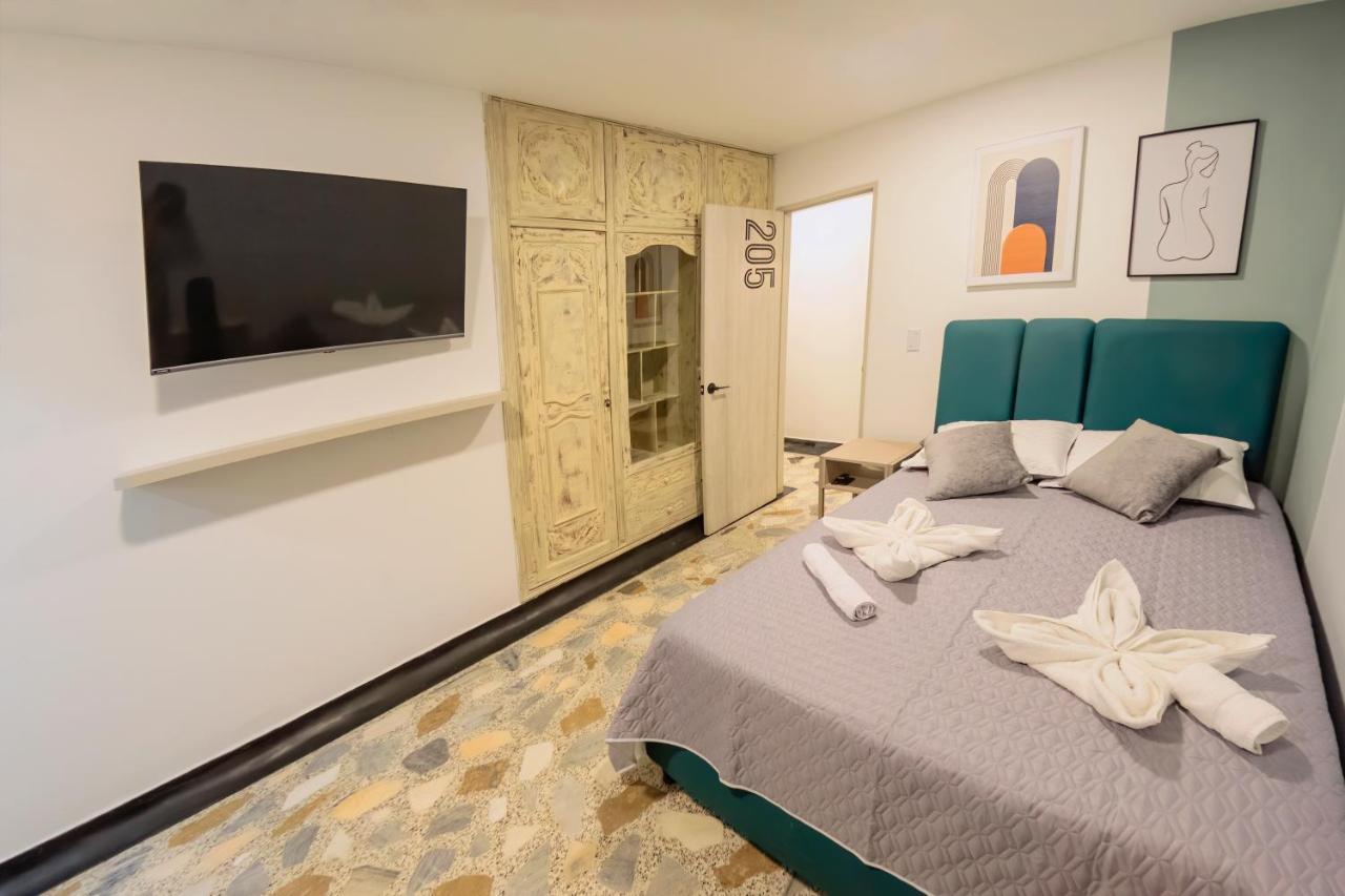 Ventiuna Hotel Y Coliving Перейра Экстерьер фото
