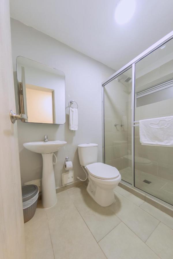 Ventiuna Hotel Y Coliving Перейра Экстерьер фото