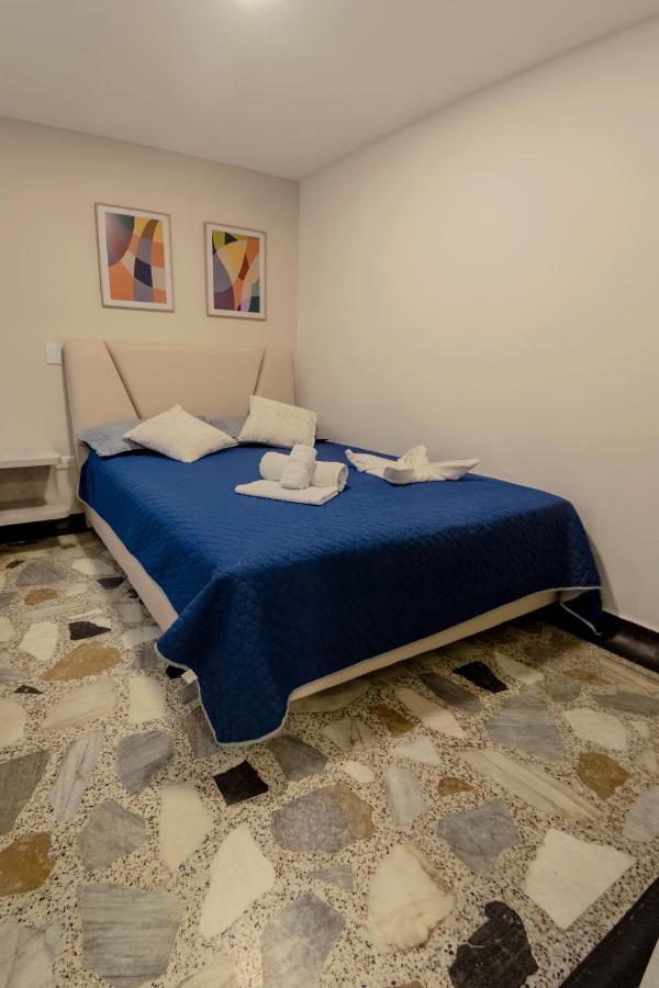 Ventiuna Hotel Y Coliving Перейра Экстерьер фото