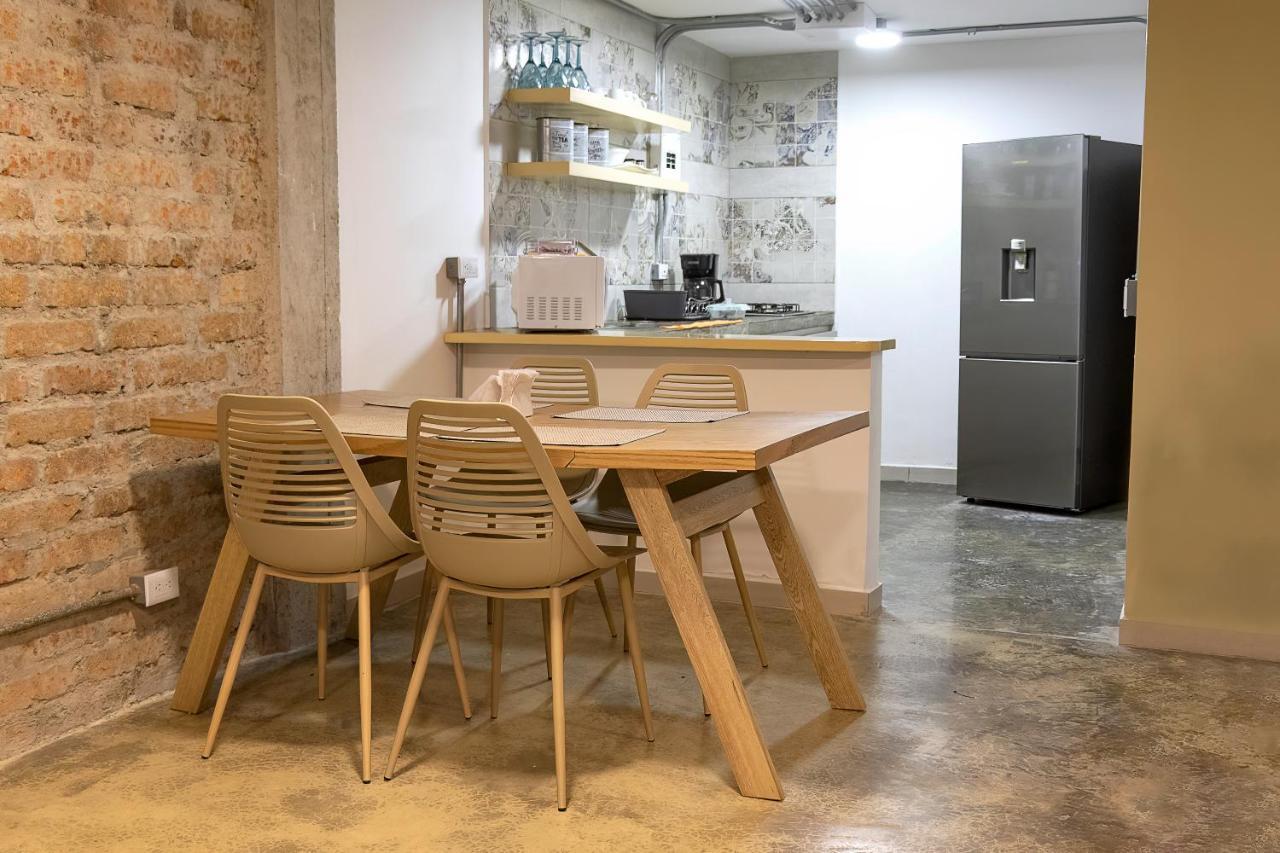 Ventiuna Hotel Y Coliving Перейра Экстерьер фото