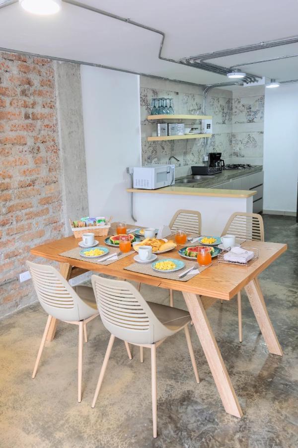 Ventiuna Hotel Y Coliving Перейра Экстерьер фото