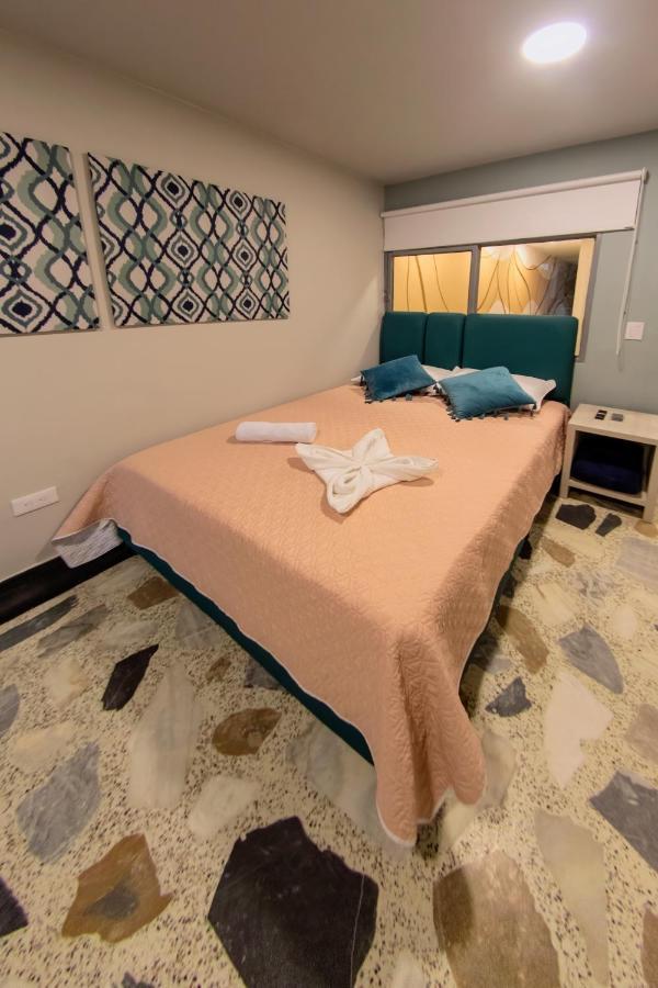 Ventiuna Hotel Y Coliving Перейра Экстерьер фото