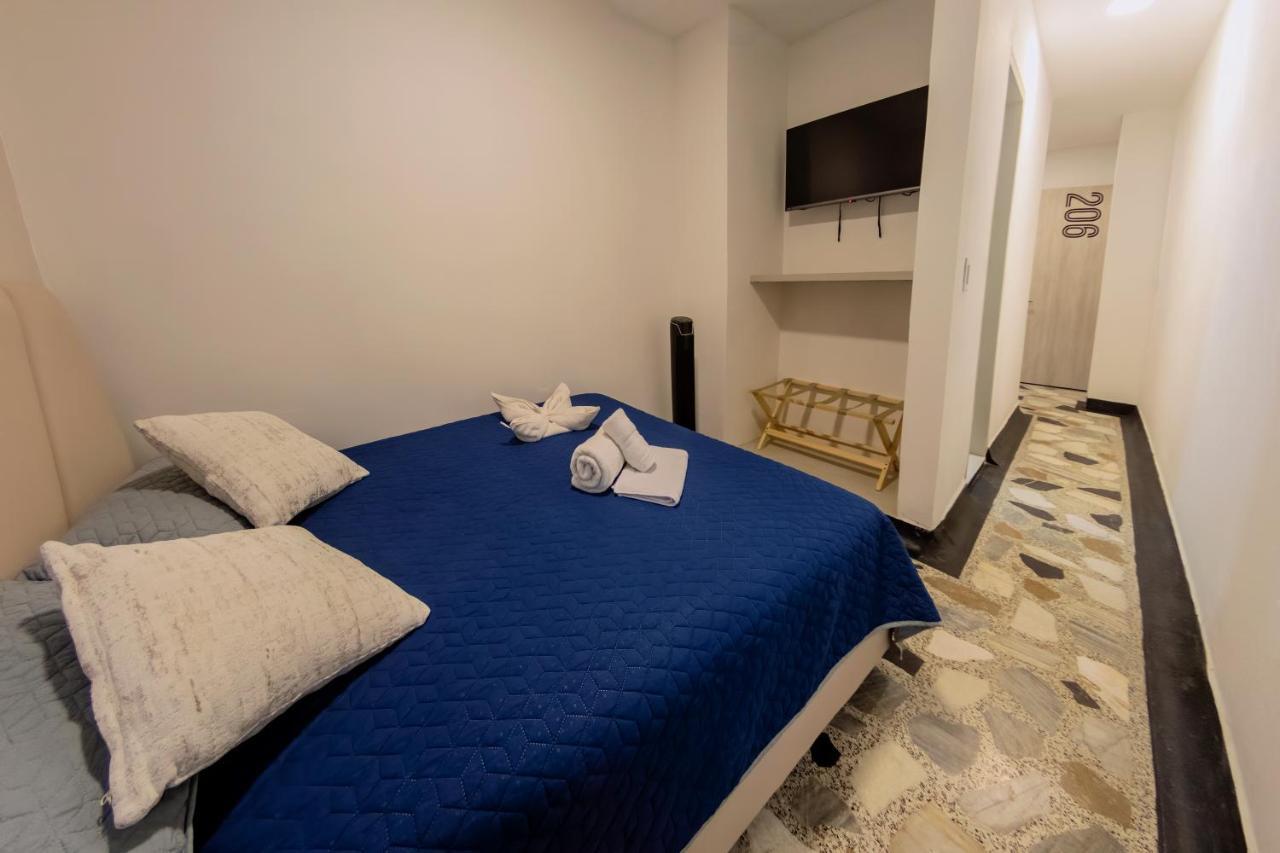Ventiuna Hotel Y Coliving Перейра Экстерьер фото